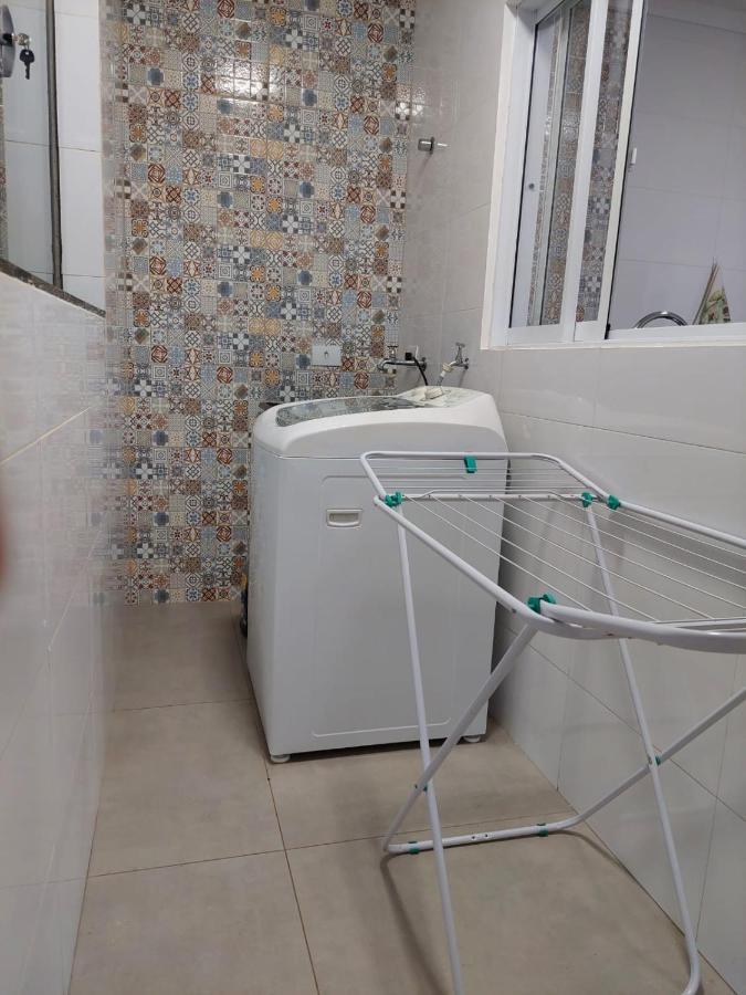 Ótimo apartamento sobreloja com wifi e estacionamento incluso Maringá Exterior foto