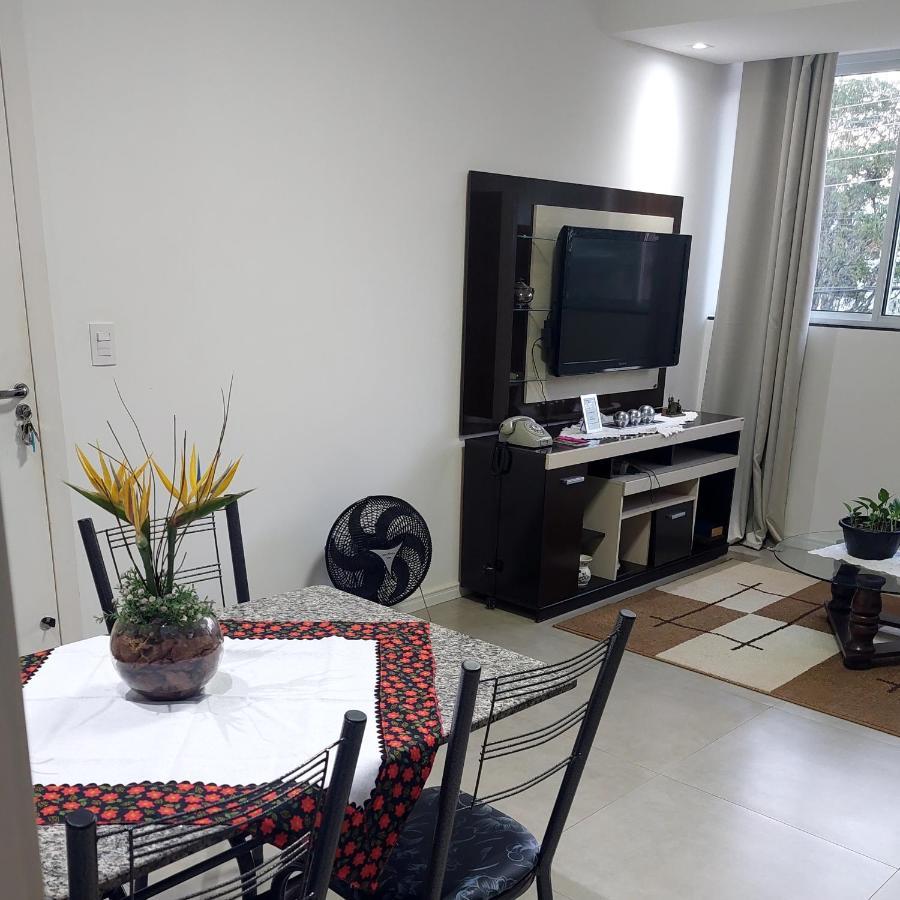 Ótimo apartamento sobreloja com wifi e estacionamento incluso Maringá Exterior foto
